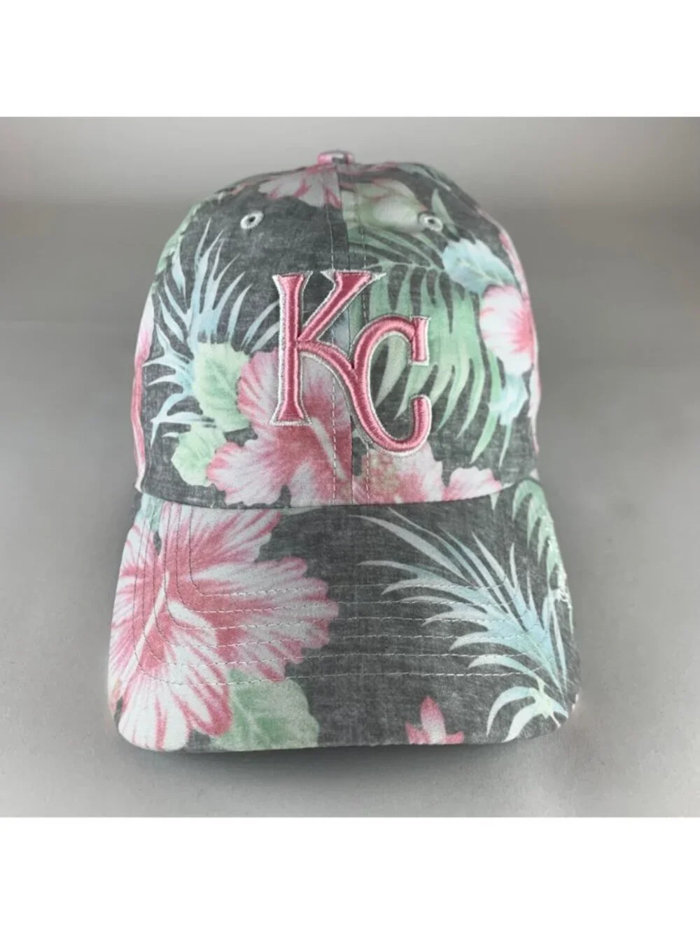 Kansas City Royals Womens Pink Green Gray Floral 47 Brand Clean Up Strapback Hat